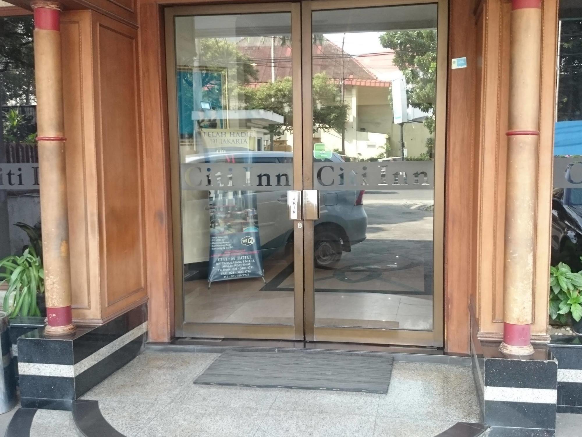 Hotel Citi International Palang Merah Medan Bagian luar foto